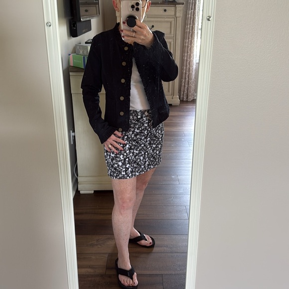 Draper James Ruffle Trim Denim Jacket - Picture 2 of 11